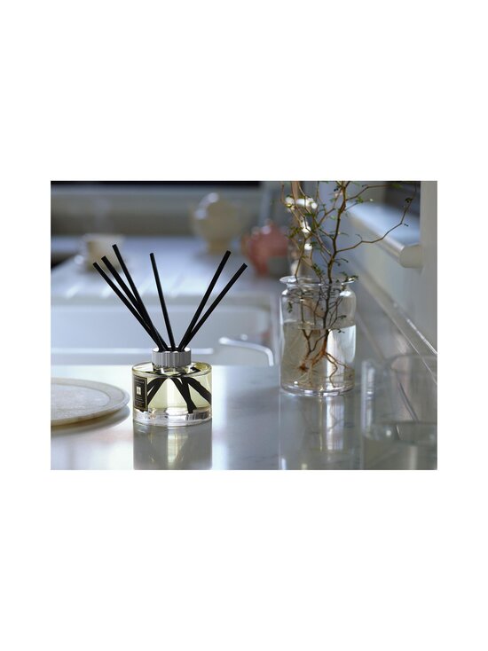 Jo Malone London - Lime Basil & Mandarin Scent Surround Diffuser -diffuuseri 165 ml - NOCOL - photo 4 Jo Malone London - Lime Basil & Mandarin Scent Surround Diffuser -diffuuseri 165 ml - NOCOL | Stockmann - photo 4