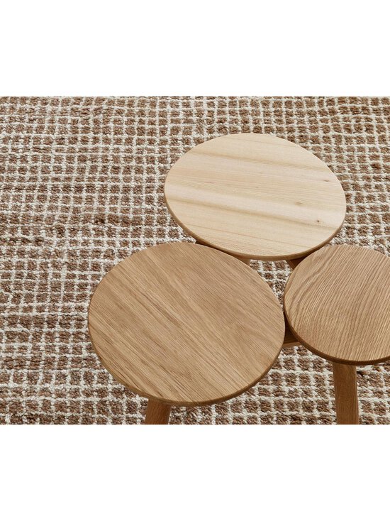 Woodnotes - Grid-matto 170 x 240 cm - BEIGE,VALKOINEN - photo 4 Woodnotes - Grid-matto 170 x 240 cm - BEIGE,VALKOINEN | Stockmann - photo 4