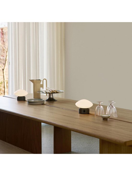 &Tradition - Mist AP21 -pöytävalaisin ladattava valkoinen / Grigio Caldo -marmori - WHITE | Stockmann - photo 18