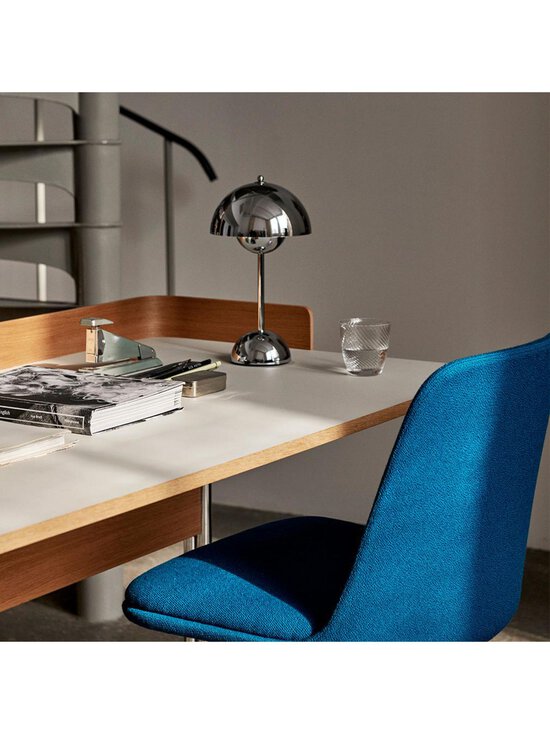 &Tradition - Flowerpot VP9 -pöytävalaisin - HARMAA | Stockmann - photo 3