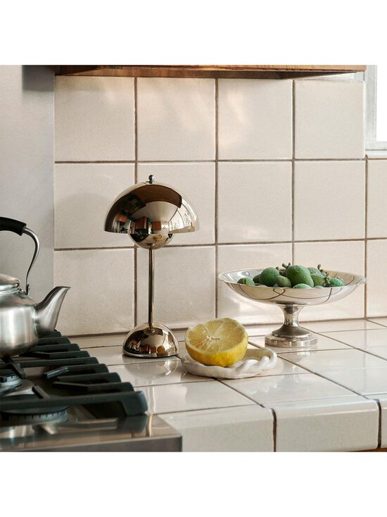 &Tradition - Flowerpot VP9 -pöytävalaisin - HARMAA | Stockmann - photo 6