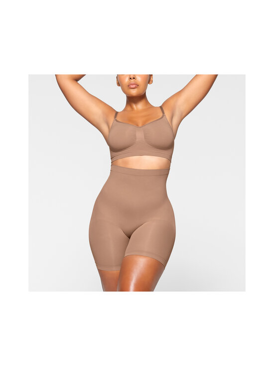SKIMS - Seamless Sculpt Mid Thigh - muotoilevat shortsit - SIENNA | Stockmann - photo 2