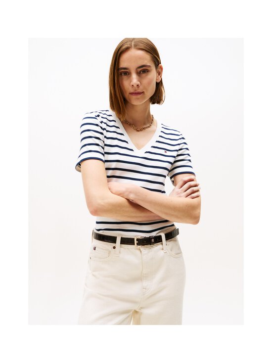 Tommy Hilfiger - New Slim Cody t-paita - 03L BRETON/ ECU/ DARK NIGHT NAVY - photo 4 Tommy Hilfiger - New Slim Cody t-paita - 03L BRETON/ ECU/ DARK NIGHT NAVY | Stockmann - photo 4