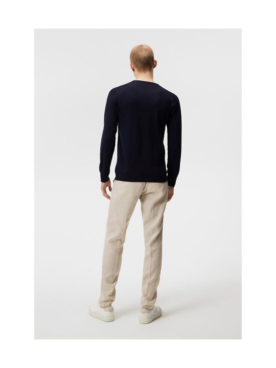 J.Lindeberg - C-neck -neule merinovillasekoitteesta - 6693 NAVY - photo 4 J.Lindeberg - C-neck -neule merinovillasekoitteesta - 6693 NAVY | Stockmann - photo 4