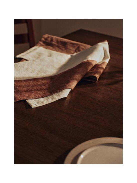 Ferm Living - Hale-keittiöpyyhe - CHESTNUT/FROSTED LIME | Stockmann - photo 2