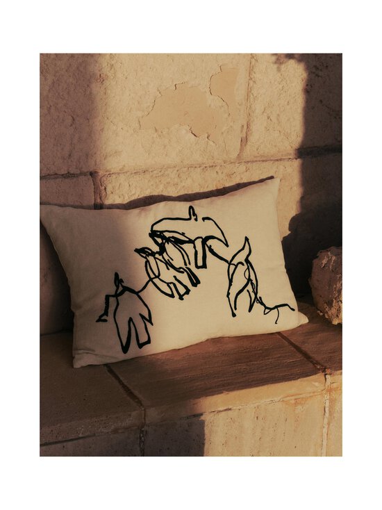 Ferm Living - Vuelo-sisustustyyny - NATURAL - photo 2 Ferm Living - Vuelo-sisustustyyny - NATURAL | Stockmann - photo 2
