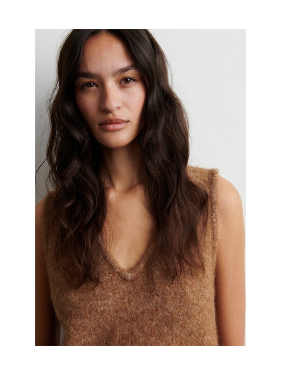 SECOND FEMALE - Pollenza-neuleliivi - 6157 CARAFE | Stockmann - photo 4