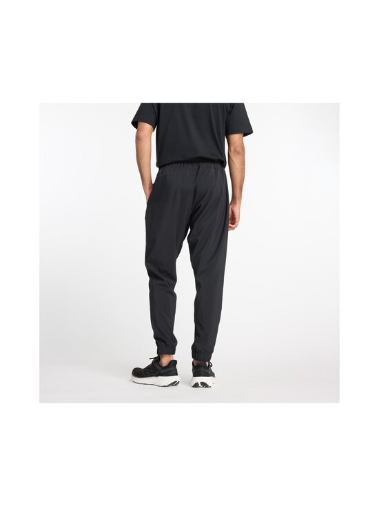 New Balance - Sport Essentials Woven Jogger bikses - BK BLACK - photo 2 New Balance - Sport Essentials Woven Jogger bikses - BK BLACK | Stockmann - photo 2