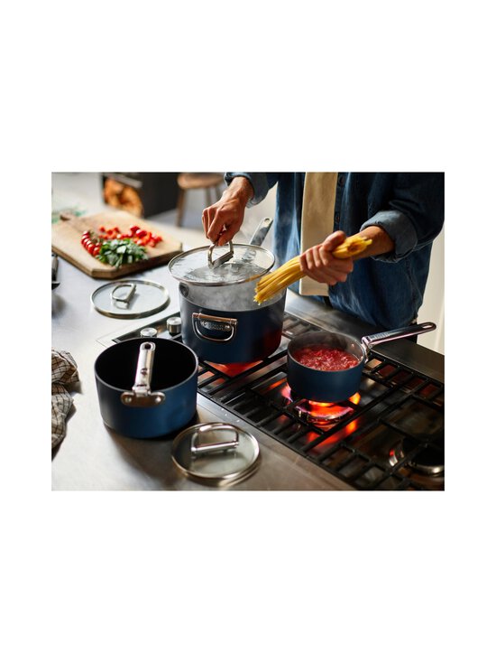 Joseph Joseph - Space™ Non-Stick - kattilasarja 3-osainen - GREY - photo 10 Joseph Joseph - Space™ Non-Stick - kattilasarja 3-osainen - GREY | Stockmann - photo 10