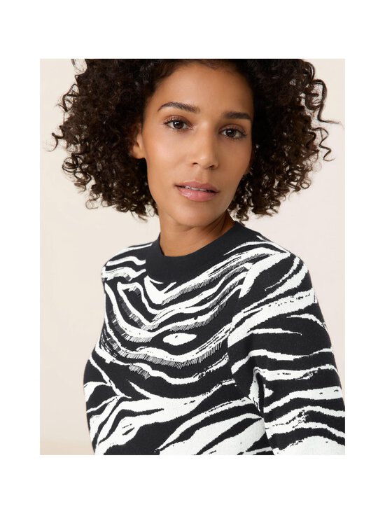 Gerry Weber - Mustriline kootud kleit - 1156 BLACK, OFF WHITE JAQUARD - photo 6 Gerry Weber - Mustriline kootud kleit - 1156 BLACK, OFF WHITE JAQUARD | Stockmann - photo 6