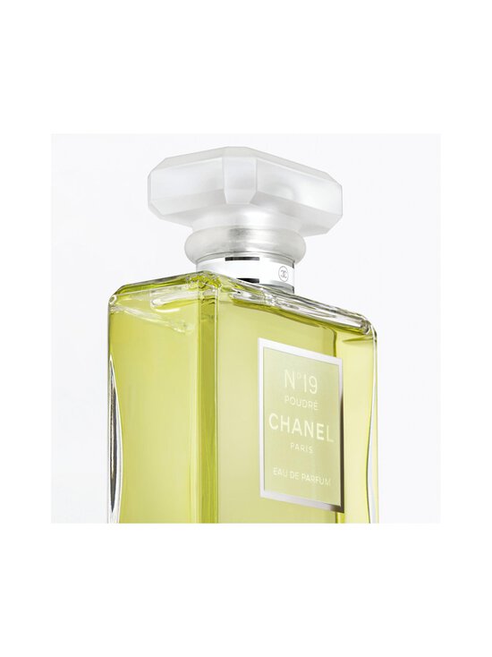 CHANEL - N°19 POUDRÉ Eau De Parfum Spray - NOCOL - photo 2 CHANEL - N°19 POUDRÉ Eau De Parfum Spray - NOCOL | Stockmann - photo 2