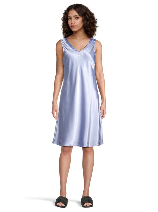 Stockmann Silk - Amelia-silkkiyömekko - LIGHT BLUE - photo 2 Stockmann Silk - Amelia-silkkiyömekko - LIGHT BLUE | Stockmann - photo 2