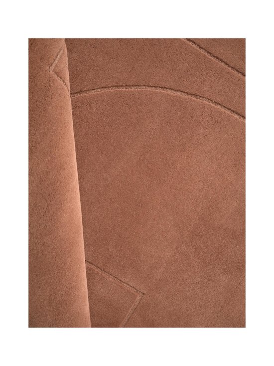 Linie Design - Lineal Poem -matto - AMBER - photo 2 Linie Design - Lineal Poem -matto - AMBER | Stockmann - photo 2