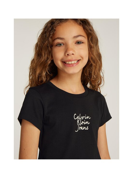 Calvin Klein Kids - Handwriting Logo t-paita - BEH CK BLACK - photo 5 Calvin Klein Kids - Handwriting Logo t-paita - BEH CK BLACK | Stockmann - photo 5