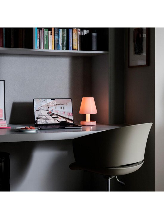 Fatboy - Edison the Ambiance -pöytävalaisin ladattava soft pink - PINK | Stockmann - photo 4