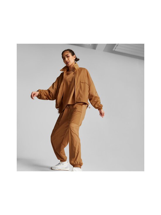 Puma - Infuse Woven Track jaka - 074 DESERT TAN - photo 5 Puma - Infuse Woven Track jaka - 074 DESERT TAN | Stockmann - photo 5