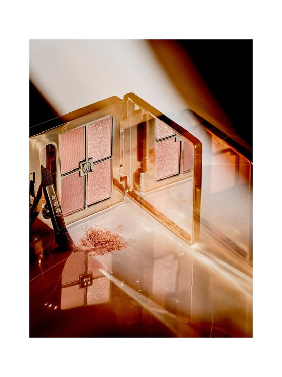 Sisley - Phyto-Eye Palette acu ēnu palete - 2 BOIS DE ROSE - photo 8 Sisley - Phyto-Eye Palette acu ēnu palete - 2 BOIS DE ROSE | Stockmann - photo 8