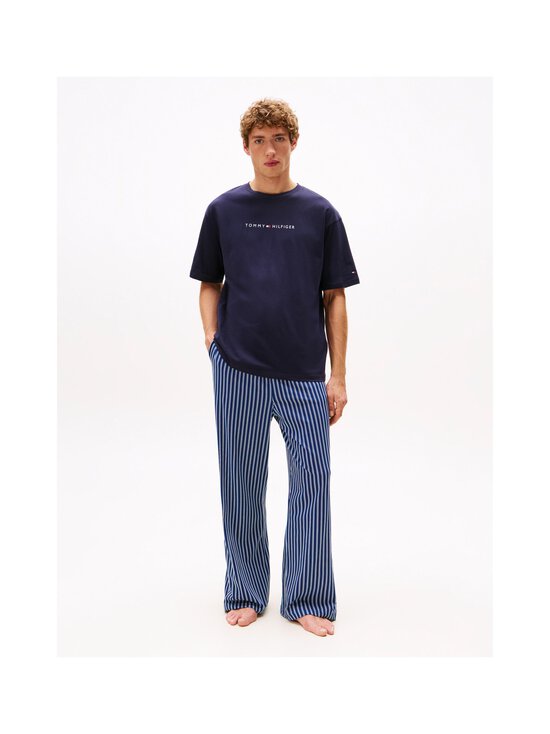 Tommy Hilfiger - Alussärk Cont. Logo - DW5 DESERT SKY - photo 3 Tommy Hilfiger - Alussärk Cont. Logo - DW5 DESERT SKY | Stockmann - photo 3