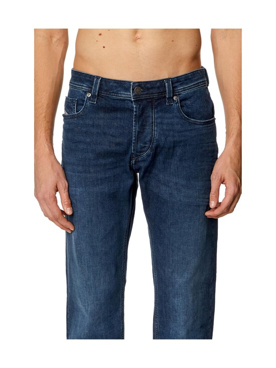 Diesel  – Larkee Beex -farkut