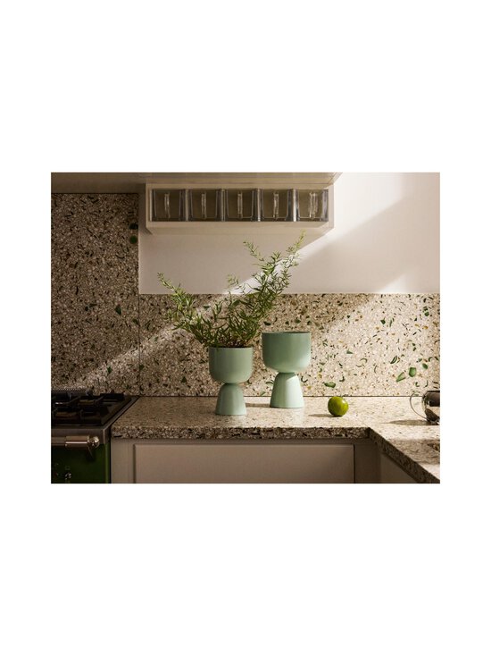 Iittala - Nappula-keramiikkaruukku 19 x 12,5 cm - GREEN | Stockmann - photo 2