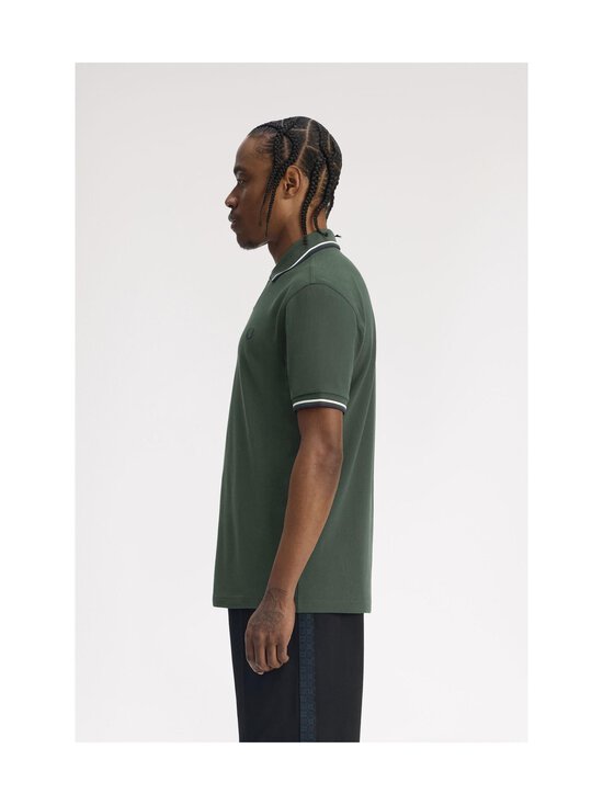 Fred Perry - Twin Tipped Slim -pikeepaita - 53A COURT GREEN / SNOW WHITE / NAVY | Stockmann - photo 4