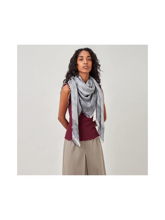 Mulberry - Sall Tamara Square, 140 x 140 cm - D120 GREY - photo 3 Mulberry - Sall Tamara Square, 140 x 140 cm - D120 GREY | Stockmann - photo 3