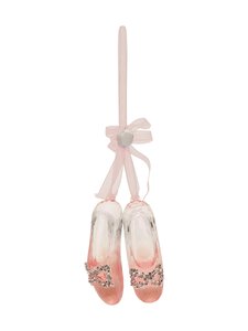 Villa Stockmann - Ballerina Shoes eglīšu rotājums 12,7 cm - PINK Villa Stockmann - Ballerina Shoes eglīšu rotājums 12,7 cm - PINK | Stockmann