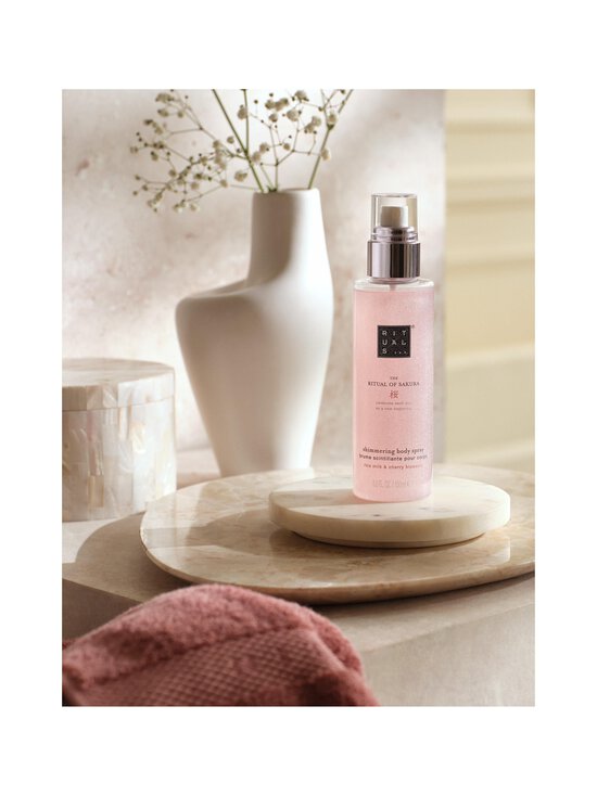Rituals - The Ritual of Sakura Shimmering Body Spray -vartalosuihke - NOCOL - photo 4 Rituals - The Ritual of Sakura Shimmering Body Spray -vartalosuihke - NOCOL | Stockmann - photo 4