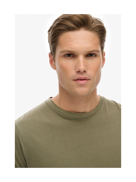 Superdry - Classic Essential t-paita - 1KH LIGHT KHAKI GREEN | Stockmann - photo 6