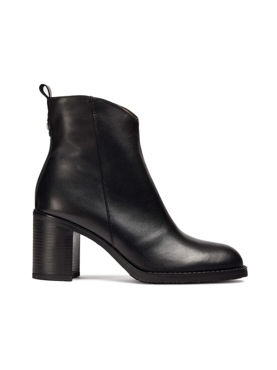 Feminine Heel puszābaki ar papēdi