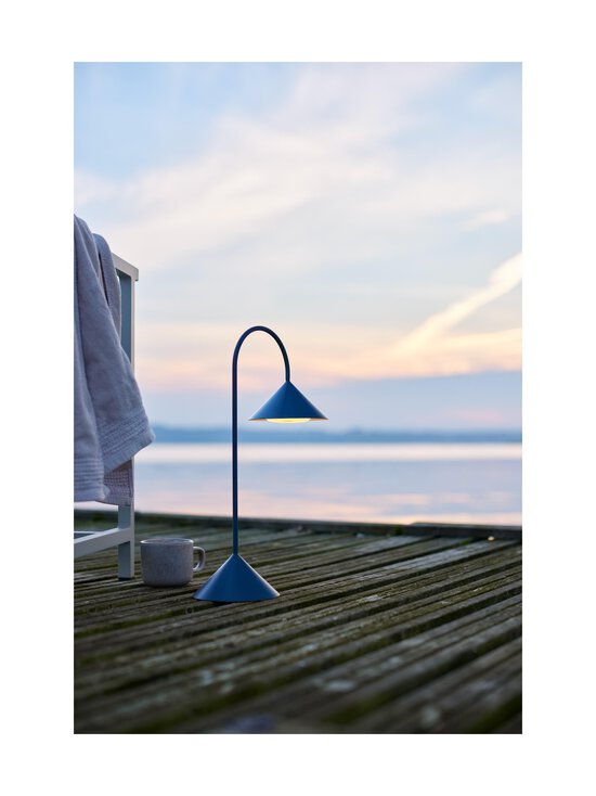 Frandsen - Grasp Portable -valaisin 47 cm - MATT PETROLEUM - photo 2 Frandsen - Grasp Portable -valaisin 47 cm - MATT PETROLEUM | Stockmann - photo 2