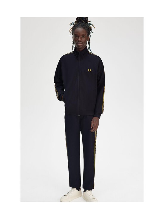 Fred Perry - Contrast Tape -verryttelytakki - W75 NAVY / HONEYCOMB - photo 7 Fred Perry - Contrast Tape -verryttelytakki - W75 NAVY / HONEYCOMB | Stockmann - photo 7