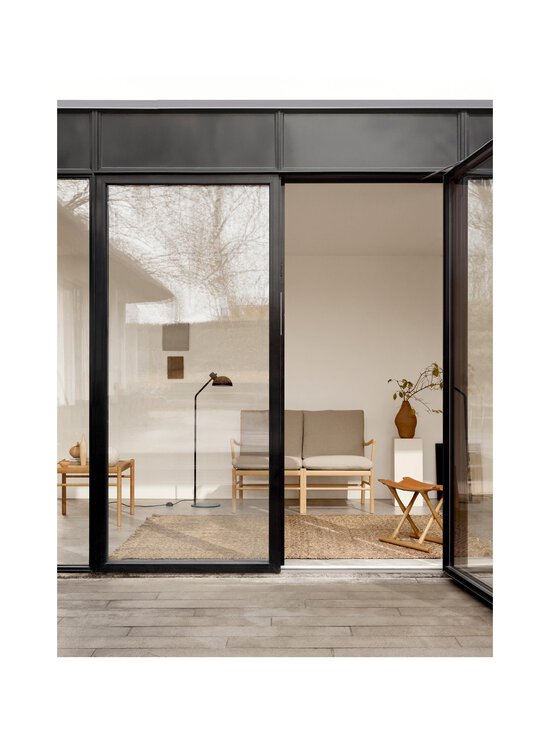 Carl Hansen&Son - Mads Odgård MO320 -lattiavalaisin - BLACK9005/EU BLACK - photo 7 Carl Hansen&Son - Mads Odgård MO320 -lattiavalaisin - BLACK9005/EU BLACK | Stockmann - photo 7
