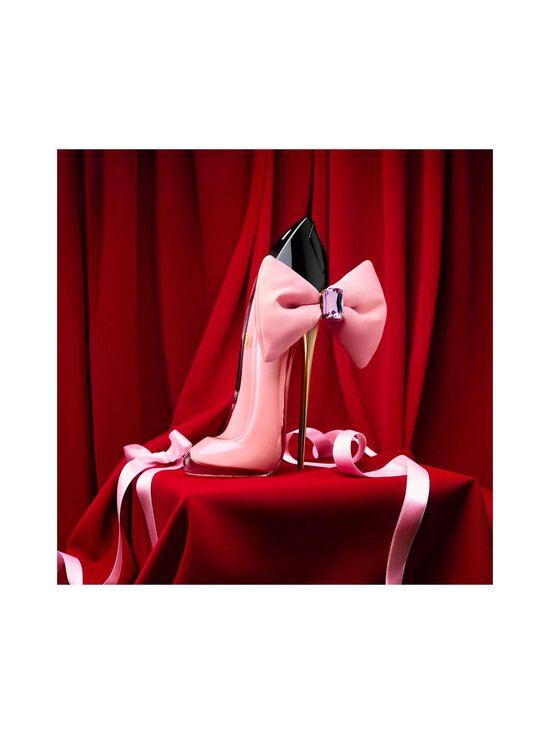 Carolina Herrera - Good Girl Blush Bowtastic Christmas Collector EdP -tuoksu - NOCOL - photo 3 Carolina Herrera - Good Girl Blush Bowtastic Christmas Collector EdP -tuoksu - NOCOL | Stockmann - photo 3
