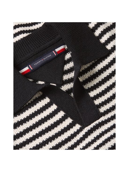 Tommy Hilfiger - Knitted Textured -pikeepaita - 0A4 DESERT SKY / IVORY PETAL - photo 3 Tommy Hilfiger - Knitted Textured -pikeepaita - 0A4 DESERT SKY / IVORY PETAL | Stockmann - photo 3
