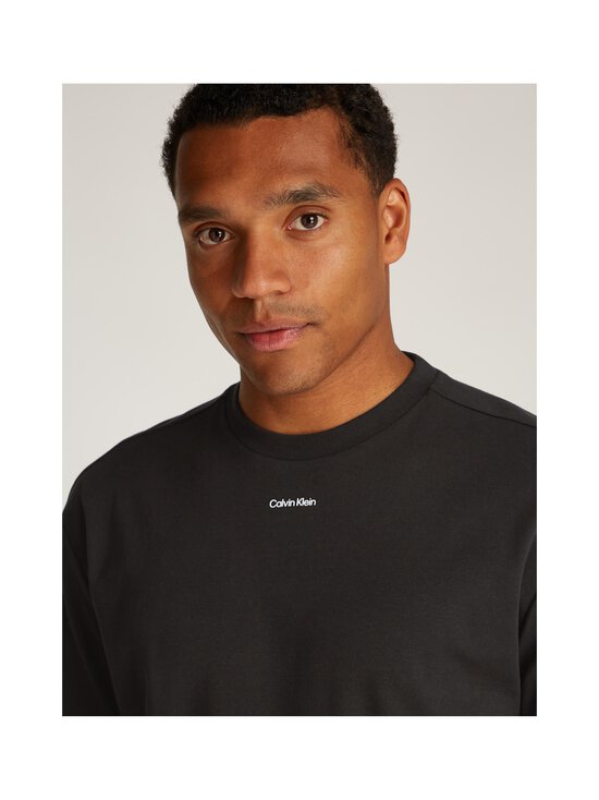 BEH CK BLACK Calvin Klein Menswear Nano Logo Interlock t paita L T paidat Stockmann