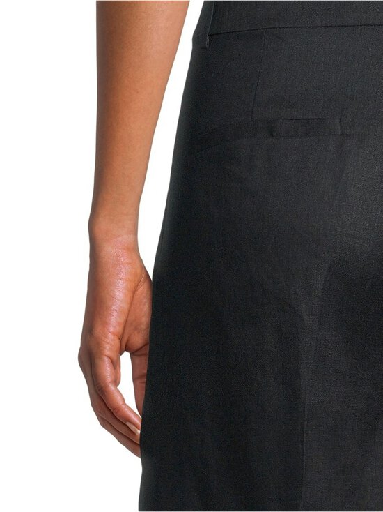 ESSENTIALS by Stockmann - Anne Bermuda -pellavashortsit - BLACK | Stockmann - photo 5