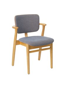 Artek - Domus-tuoli istuin- ja selkänojaverhoiltu Wow RE -kangas blue-ocre / petsattu hunaja - BLUE | Stockmann