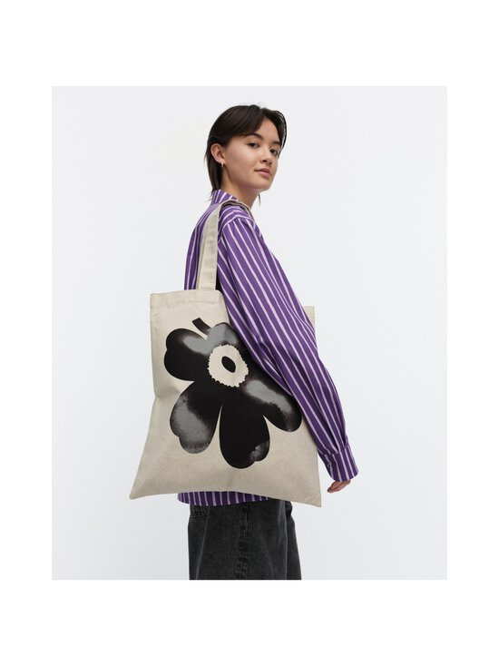 Marimekko - Vankka Akvarelli Unikko Kioski iepirkumu soma - 899 BLACK, GREY, OFF WHITE - photo 2 Marimekko - Vankka Akvarelli Unikko Kioski iepirkumu soma - 899 BLACK, GREY, OFF WHITE | Stockmann - photo 2
