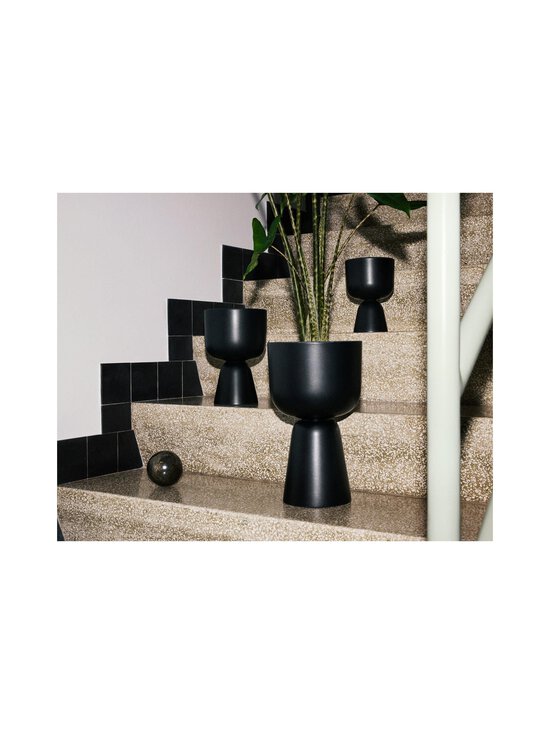 Iittala - Jalaga lillepott Nappula 230 x 155 mm - BLACK | Stockmann - photo 2