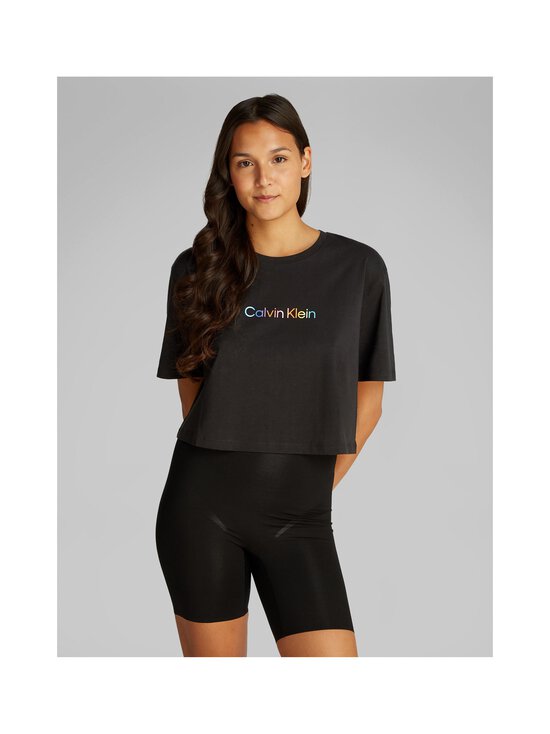 Calvin Klein Underwear - Boxy Crop Pride t-paita - UB1 BLACK - photo 3 Calvin Klein Underwear - Boxy Crop Pride t-paita - UB1 BLACK | Stockmann - photo 3
