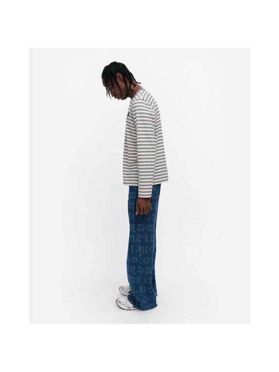 Marimekko - Tasaraita Unisex Unikko Kioski -trikoopaita - 894 GREY MELANGE, OFF WHITE - photo 9 Marimekko - Tasaraita Unisex Unikko Kioski -trikoopaita - 894 GREY MELANGE, OFF WHITE | Stockmann - photo 9