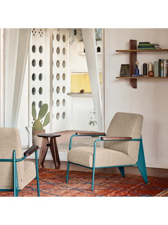 Vitra - Rayonnage Mural -seinähylly - TAMMI - photo 7 Vitra - Rayonnage Mural -seinähylly - TAMMI | Stockmann - photo 7