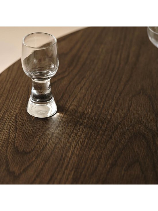 BoConcept - Axo-ruokapöytä tumma tammi ⌀ 119 cm - BROWN | Stockmann - photo 11