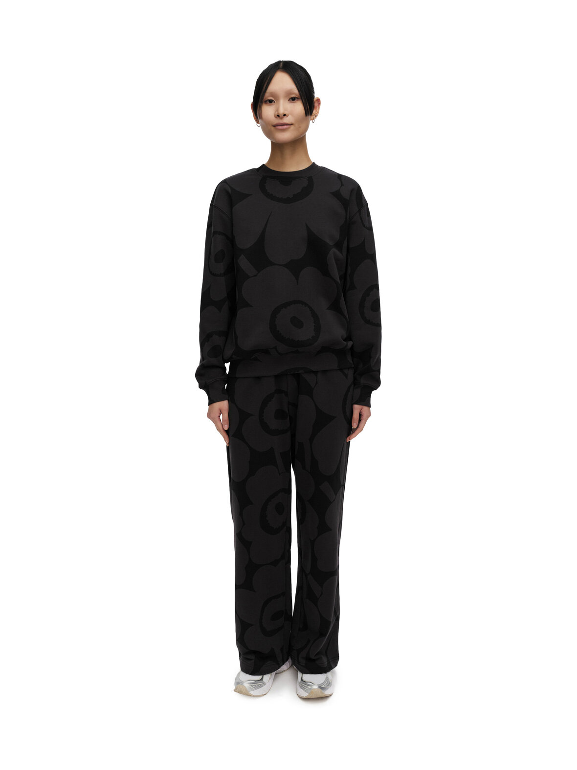 Leiot Unikko -collegepaita