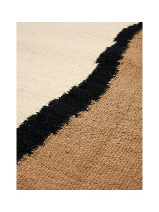 Ferm Living - Soil Kelim -villamatto - DARK SAND/OFF-WHITE - photo 2 Ferm Living - Soil Kelim -villamatto - DARK SAND/OFF-WHITE | Stockmann - photo 2