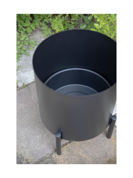 Eva Solo - Simply Grow -ruukku Ø 32 cm - BLACK | Stockmann - photo 5