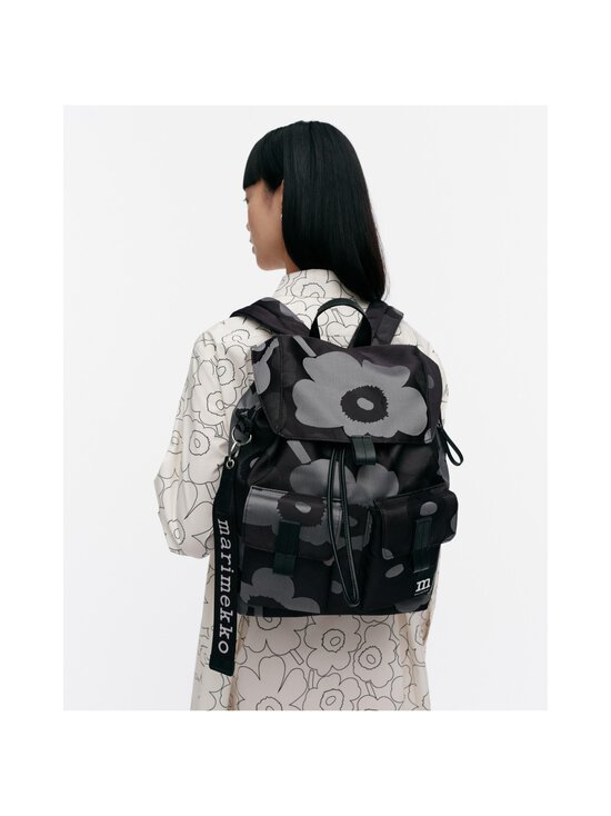 Marimekko - Everything Backpack L Unikko mugursoma - 990 GREY, DARK GREY, BLACK - photo 4 Marimekko - Everything Backpack L Unikko mugursoma - 990 GREY, DARK GREY, BLACK | Stockmann - photo 4