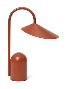 Ferm Living - Arum-pöytävalaisin - OXIDE RED | Stockmann