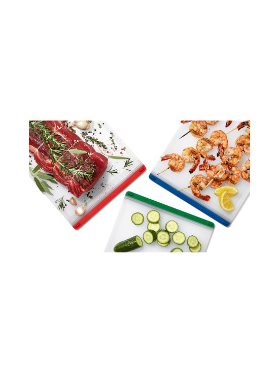 OXO - Griešanas dēļu komplekts 3 gab. - WHITE, RED, BLUE, GREEN - photo 10 OXO - Griešanas dēļu komplekts 3 gab. - WHITE, RED, BLUE, GREEN | Stockmann - photo 10